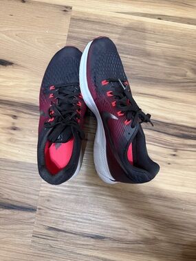 Nike 9W Women's Athletic Running Shoes